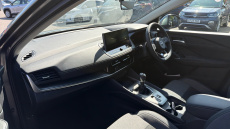 Nissan Qashqai 1.3 DiG-T MH N-Connecta 5dr Petrol Hatchback